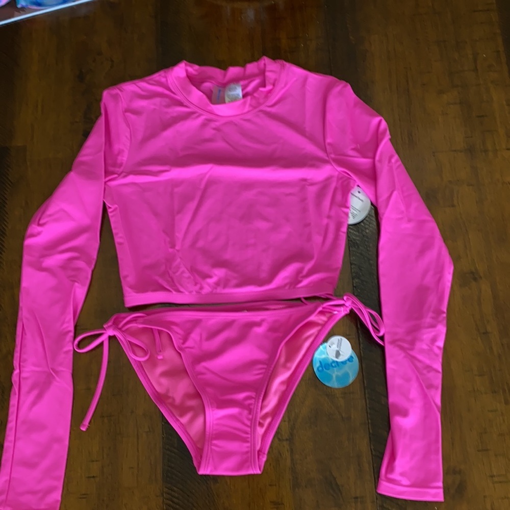 Decree Rash Guard Swimsuit Top and Bottoms Juniors
